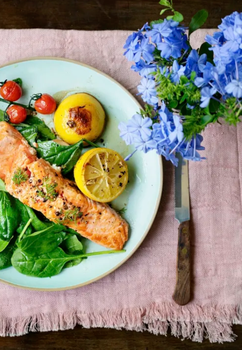 Resepti | Uunissa paistettua lohta 